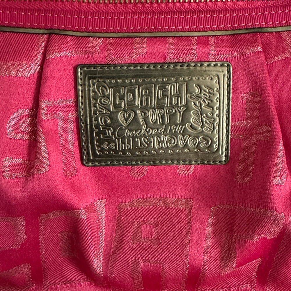 Coach Poppy Storypatch Limited Edition Hot Pink Tote - Picture 16 of 16